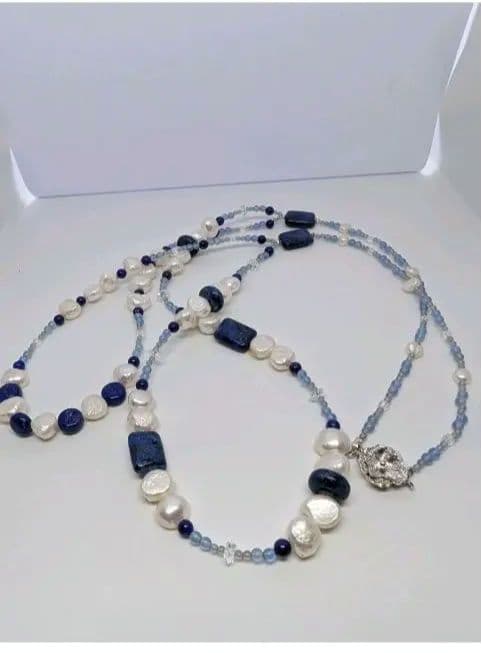 ラピスラズリと水晶 と淡水パール ロングネックレス