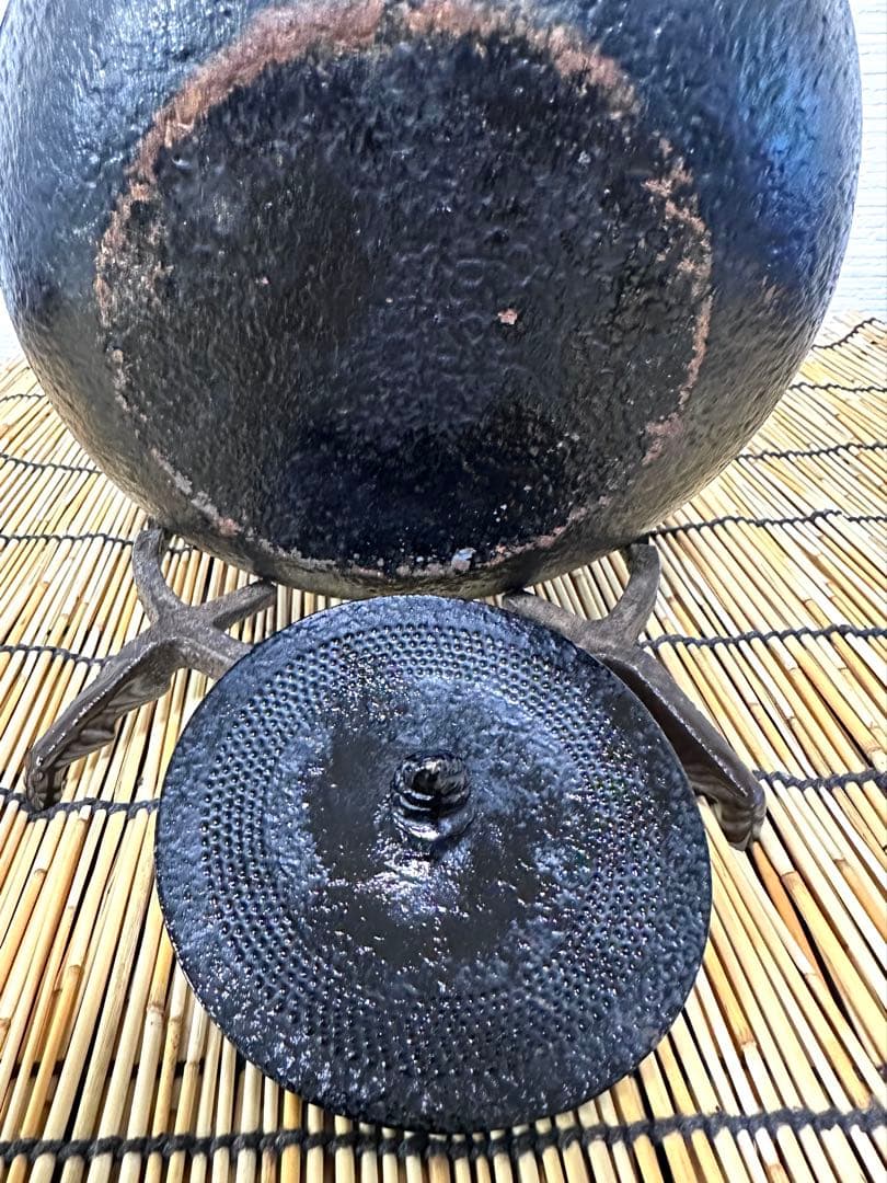 USED、良品 南部雲南堂鍋元造 15型丸平形アラレ 鉄瓶 南部鉄瓶