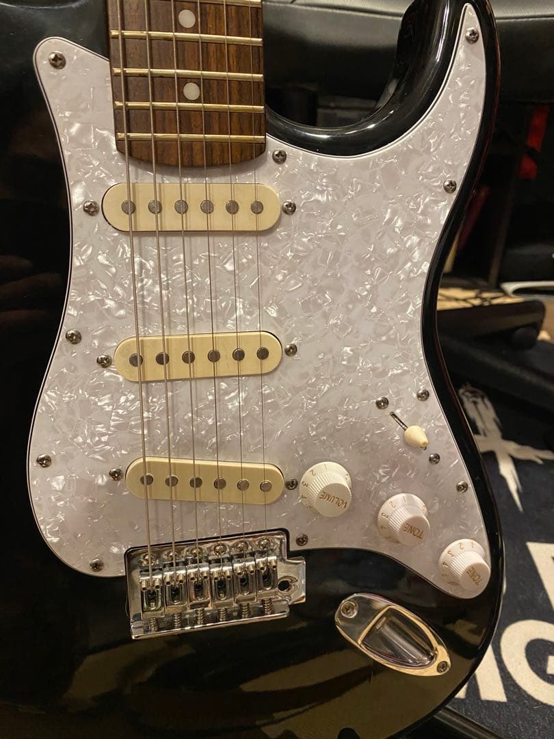 虎目ネック‼︎改造多数ストラトキャスター