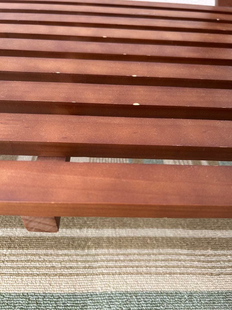 ガラステーブル