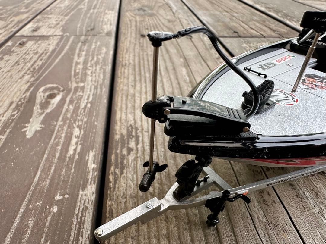 レンジャー 520VX 1/24 ダイキャスト模型 CASTAWAY バスボート - メルカリ