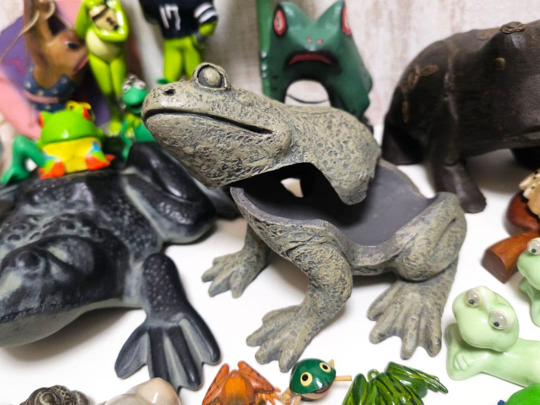 カエル 蛙 グッズ まとめ売り 陶器 鉱石 木製 楽器 幸運 置物 縁起物