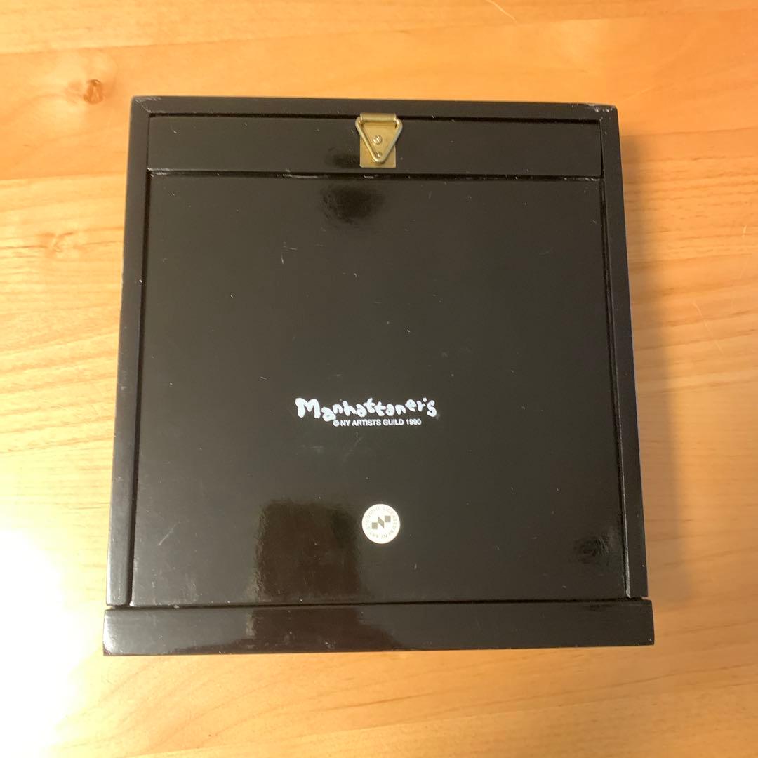 マンハッタナーズ　立体アート時計「猫の絵を描く仕事」