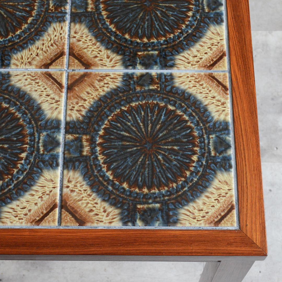 デンマーク 北欧ヴィンテージ タイルトップ ローテーブル ローズウッド 北欧家具