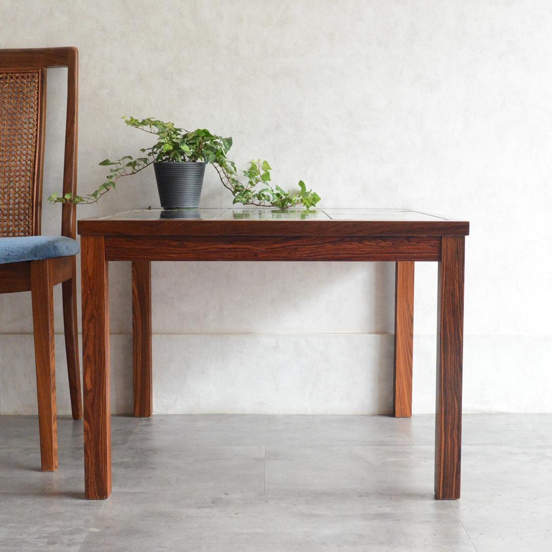 デンマーク 北欧ヴィンテージ タイルトップ ローテーブル ローズウッド 北欧家具