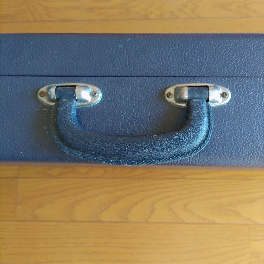 三味線　中棹　正寸　犬張り替え済み　裏破れあり　ハードケース付き