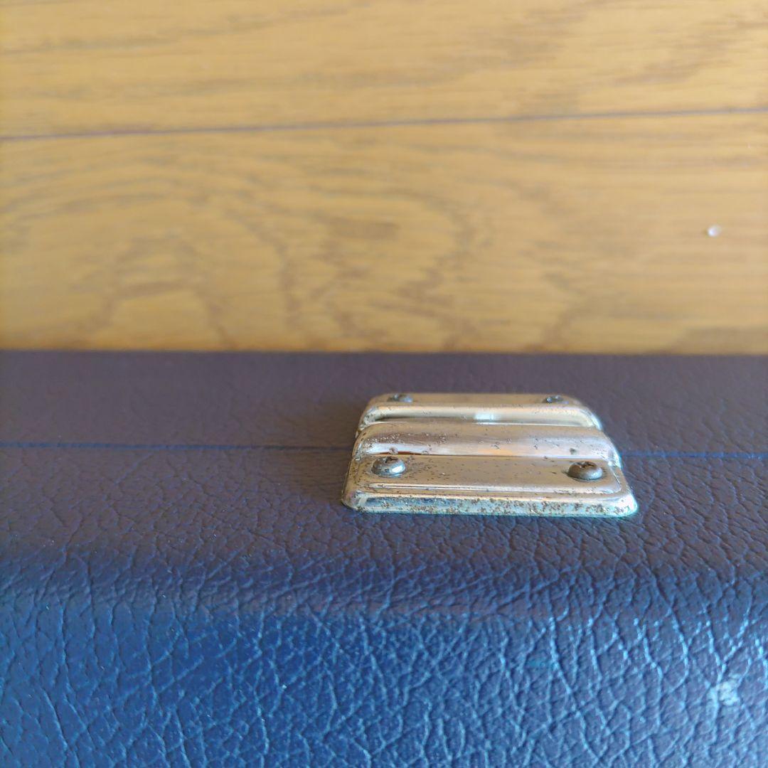 三味線　中棹　正寸　犬張り替え済み　裏破れあり　ハードケース付き