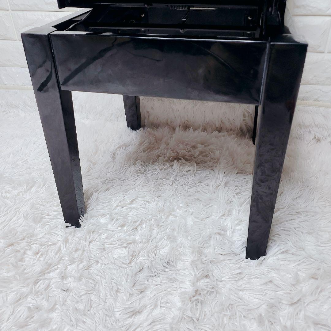 トムソン椅子　ピアノ椅子　黒　ブラック