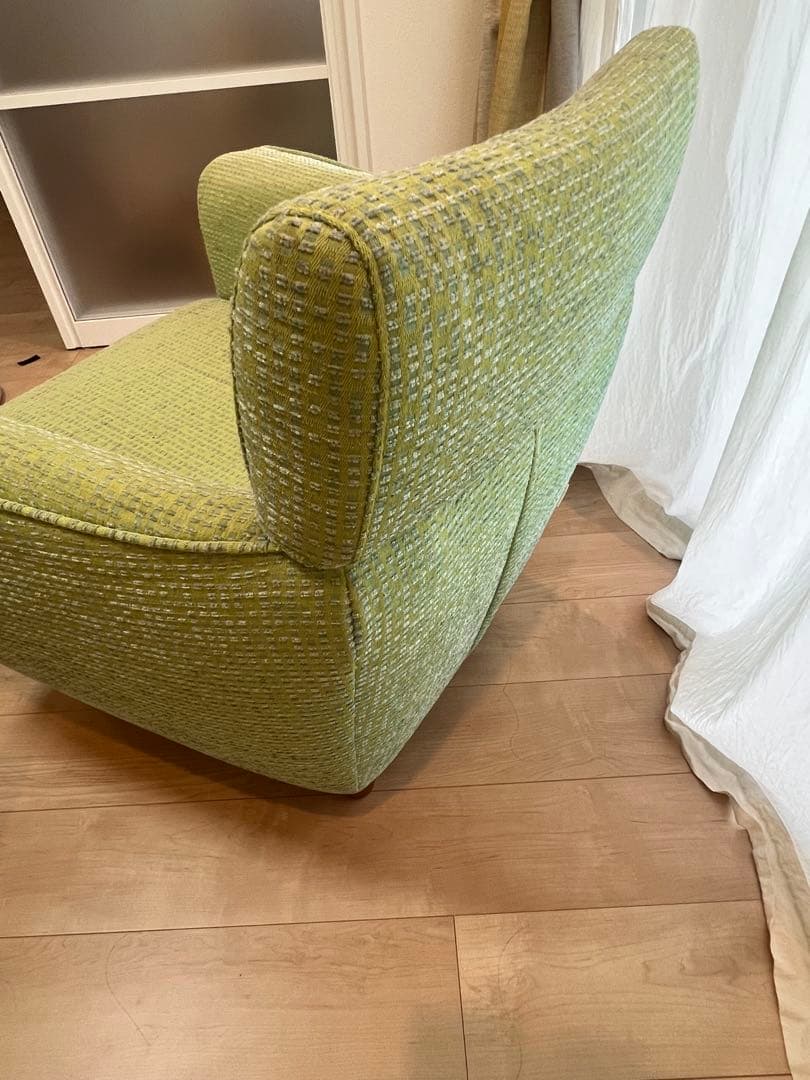 ligne roset/リーンロゼ　小ぶりで可愛い　1Pソファ