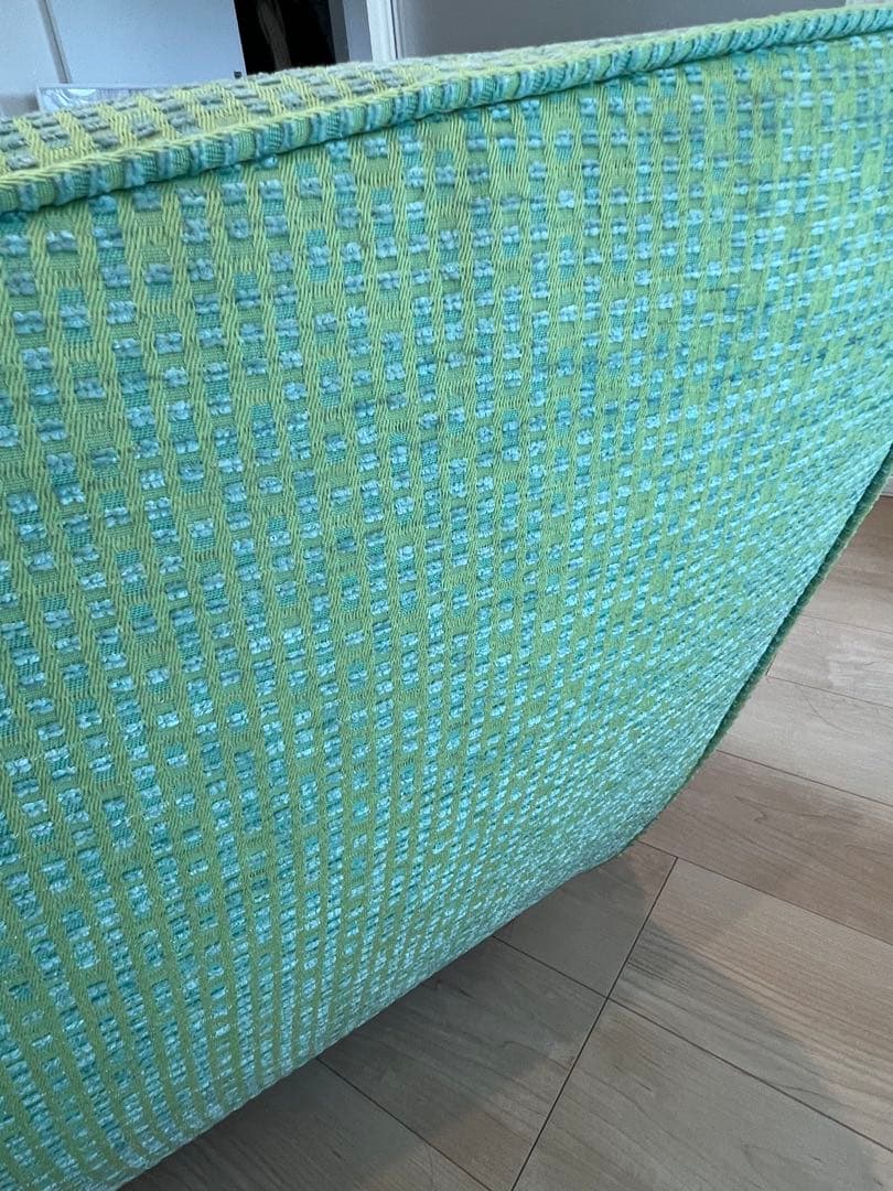 ligne roset/リーンロゼ　小ぶりで可愛い　1Pソファ