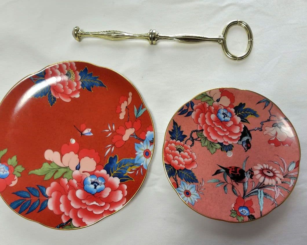 ウェッジウッド ペオニアブラッシュ 二段ケーキスタンド 珊瑚/赤