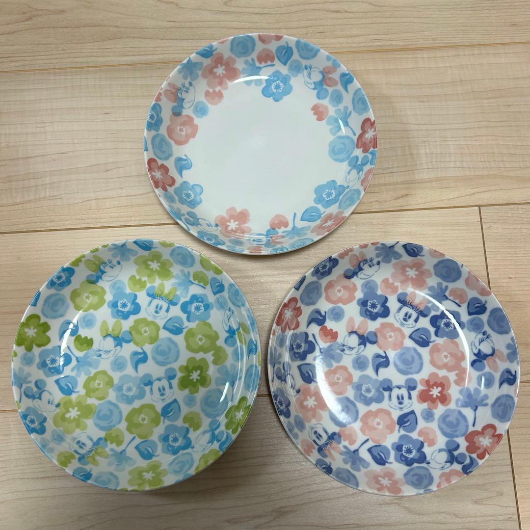 ディズニー食器セット