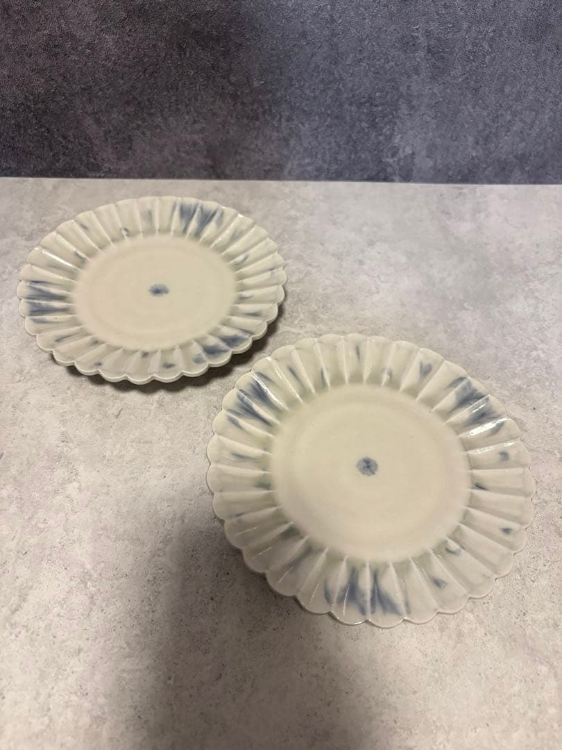 鈴木まどかさん　皿　安南手　白磁　16cm