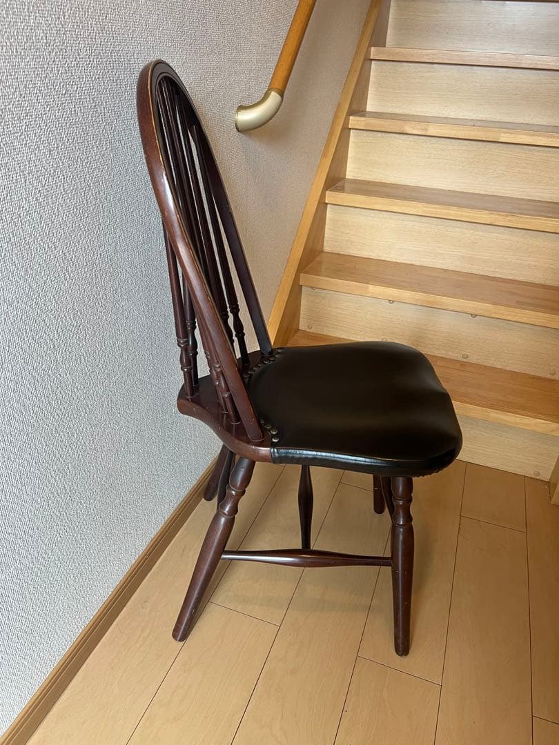 秋田木工　ヴィンテージ　チェア　希少　鋲打ち　ダークブラウン スピンドルチェア