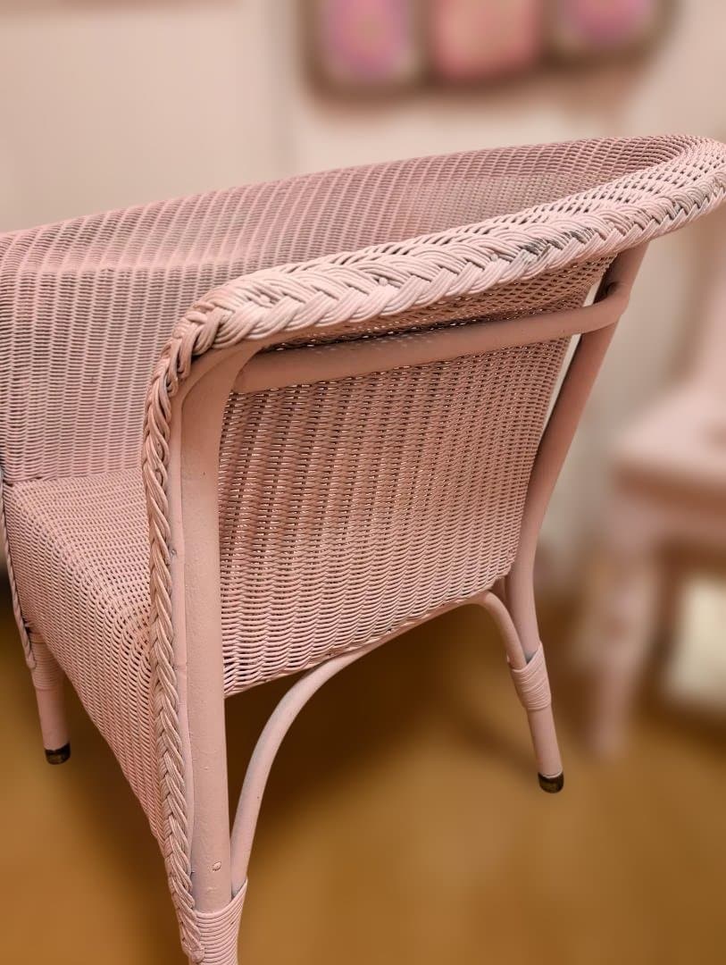 ロイドルームチェアー