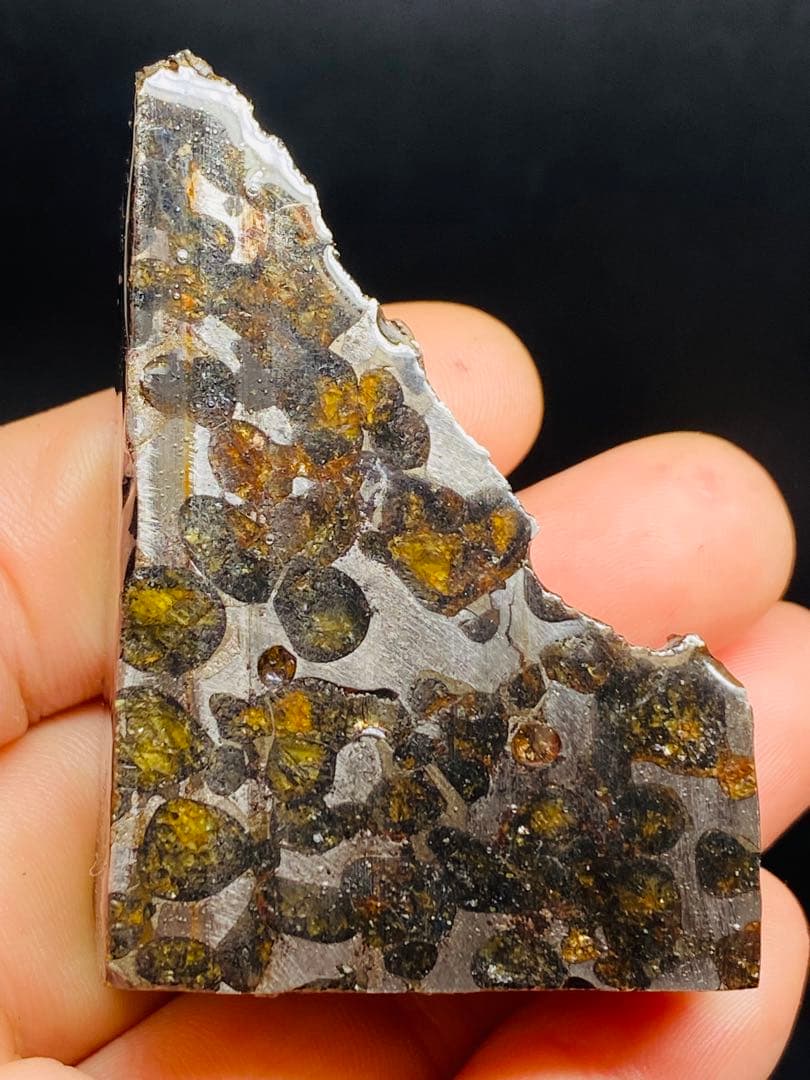 パラサイト隕石 102g 隕石　石鉄隕石　メテオライト セリコ隕石