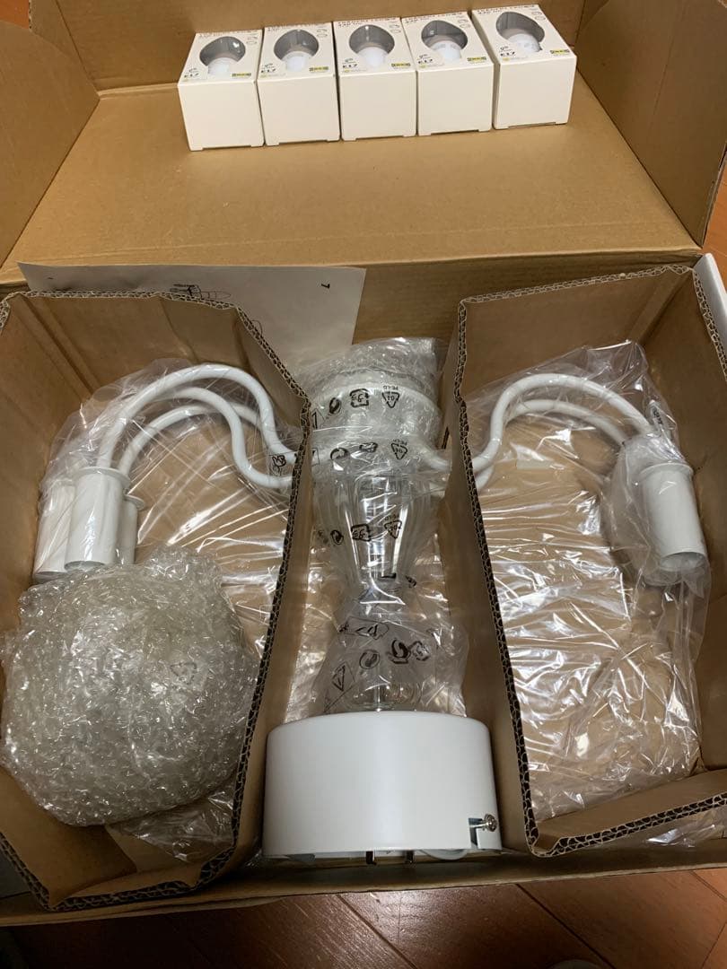 「未使用」IKEA FYRTIO フッティオ シャンデリア 5アーム ホワイト