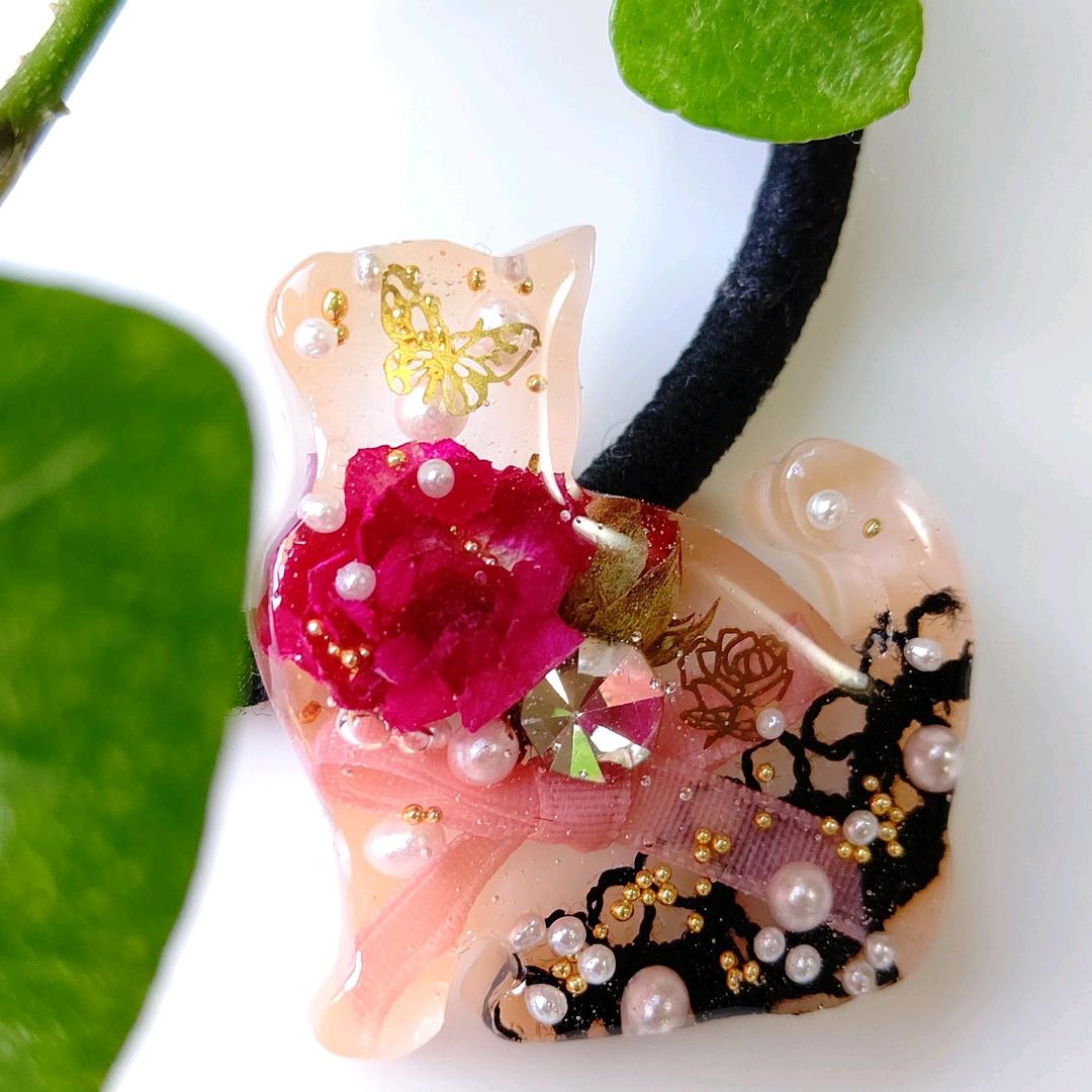 ゆきそら 502*ミニバラとレースのヘアゴム(猫)