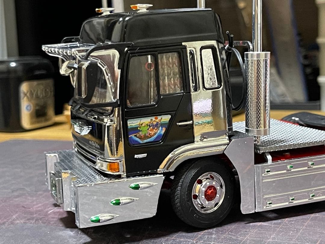 デコトラ‼️1/32 アオシマ製★プロフィア・トレーラーヘッド★完成品★
