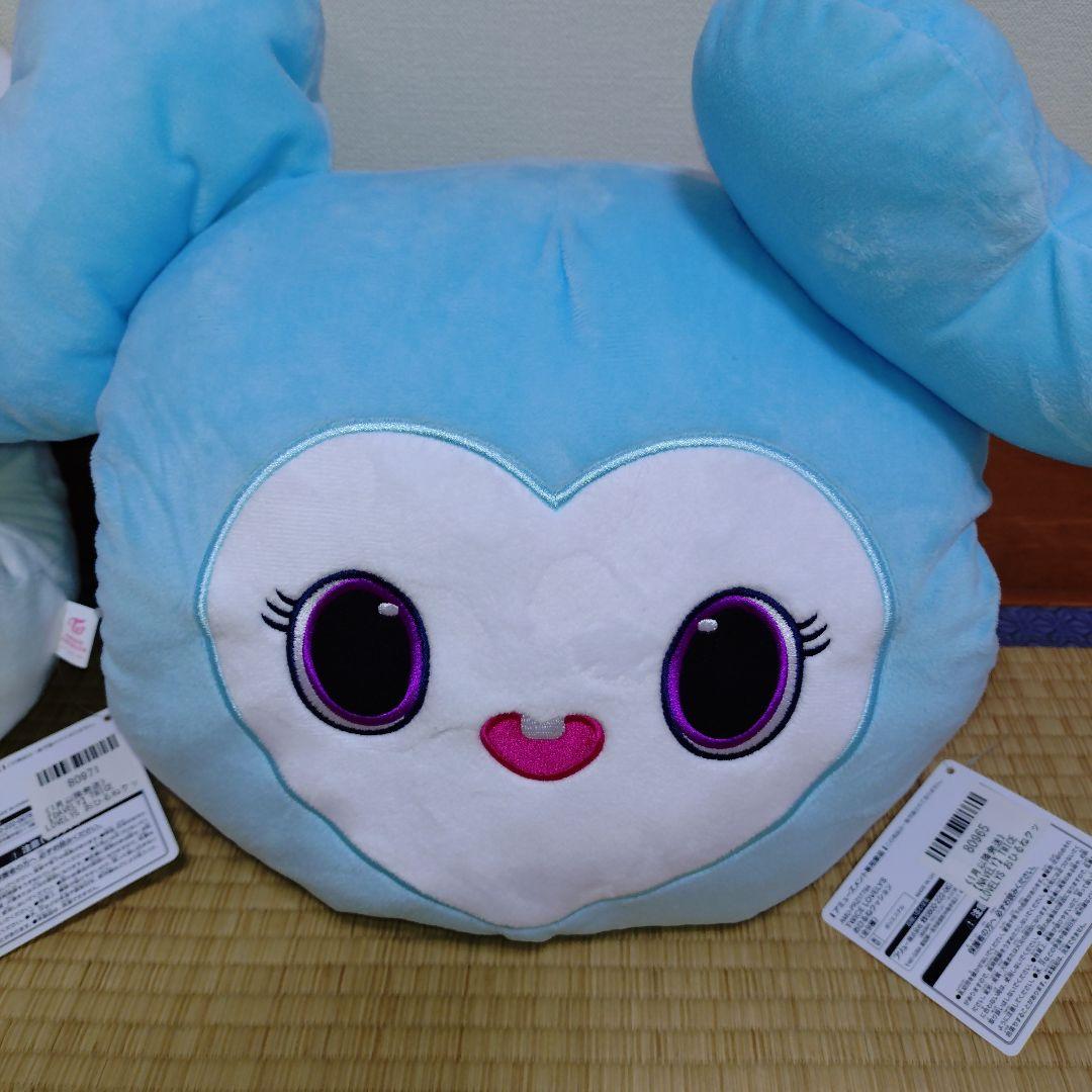 TWICE LOVELYS おひるねクッション2個 NAVELY＆DAVELY