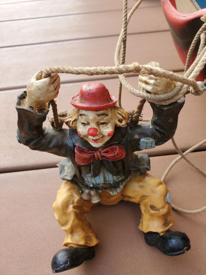 アンティークピエロ