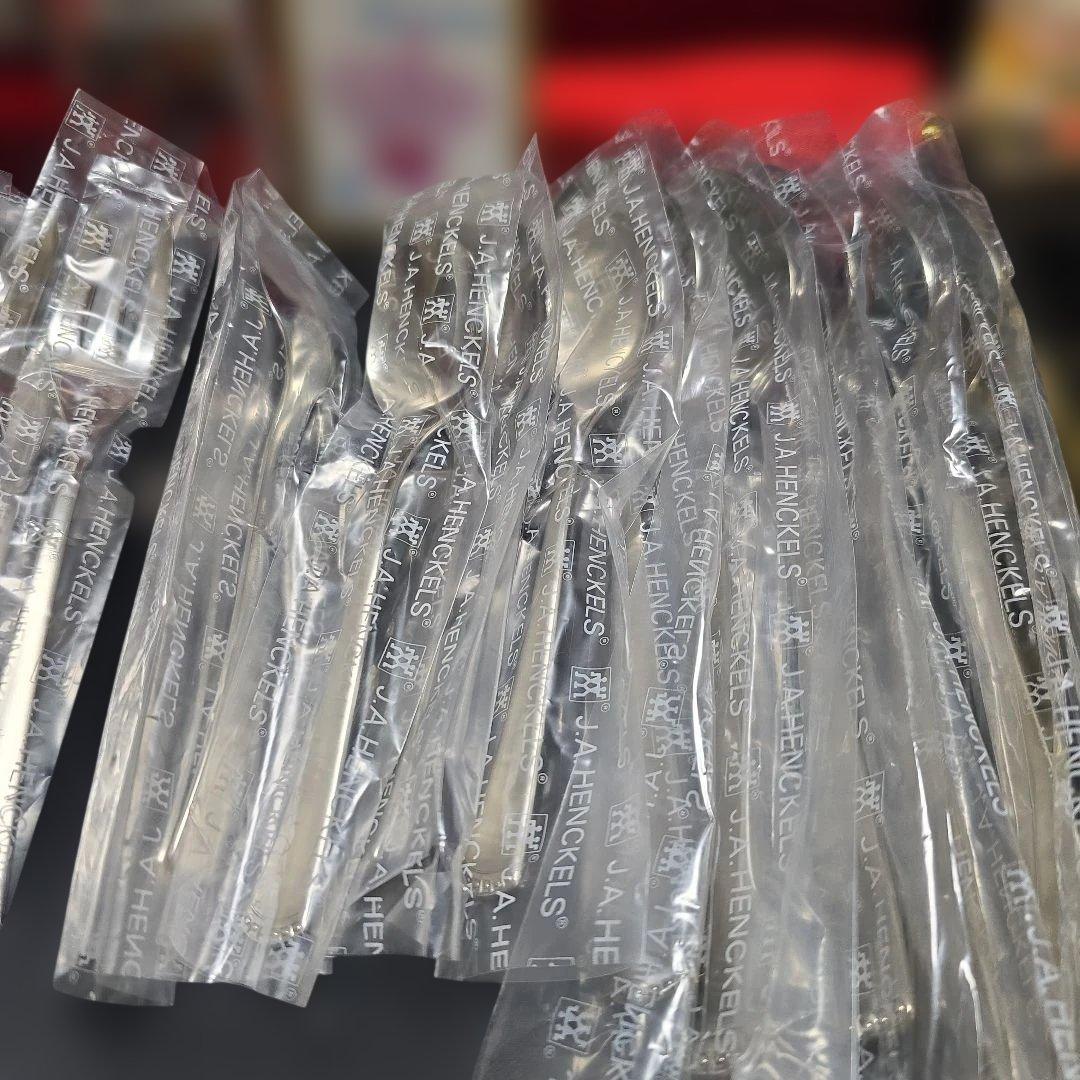 ZWILLING J.A. HENCKELS カトラリーディナーセット　25本