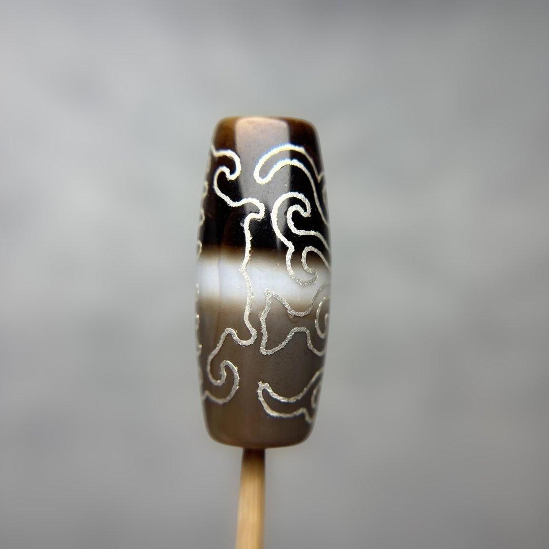 ありあ瑪瑙　銀線如意蓮花天珠　1-218