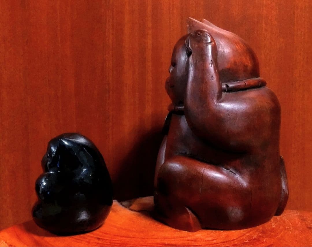 木彫り 招き猫 大小２点セット アンティーク 美品