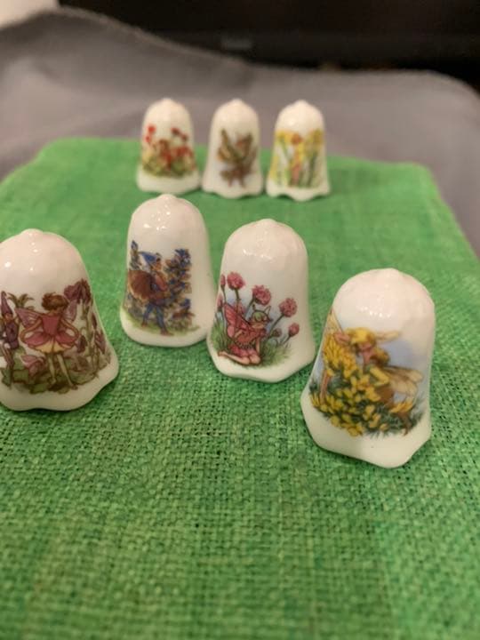 Graftonフェアリー・アルファベットシンブル　7つ　スカラップ辺