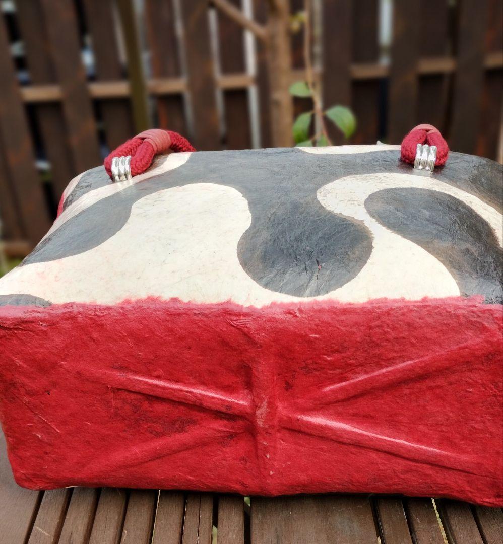 GURI　一閑張りバッグ　赤　白　黒　グルエラ　柿渋