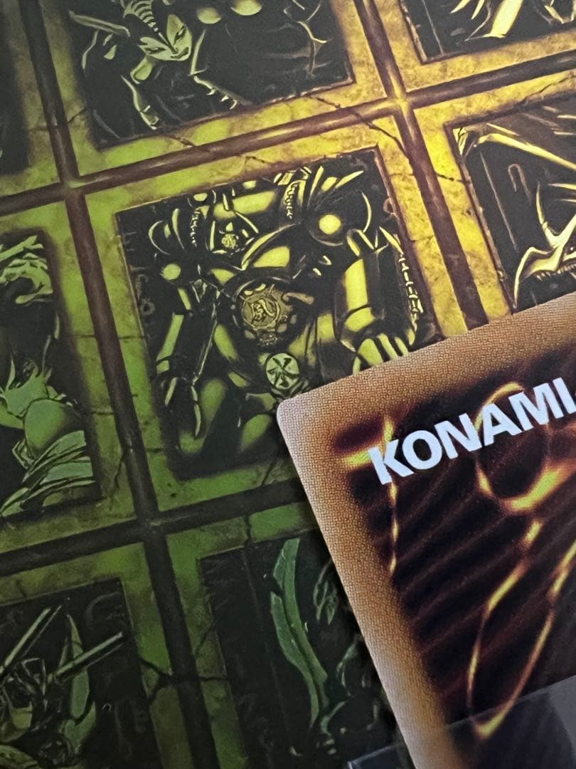 遊戯王カード ブラックマジシャンガール25th 柄違い