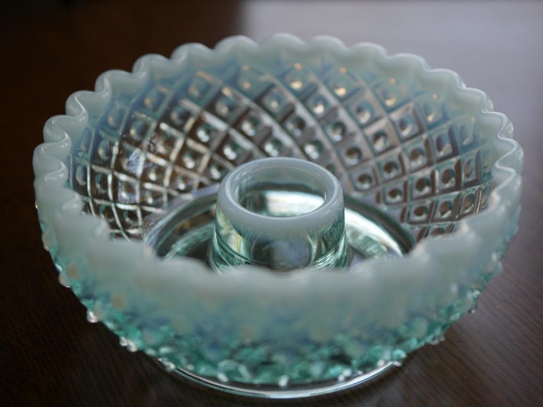 フェントン1949年ブルーオパールセント ダイアモンドレース