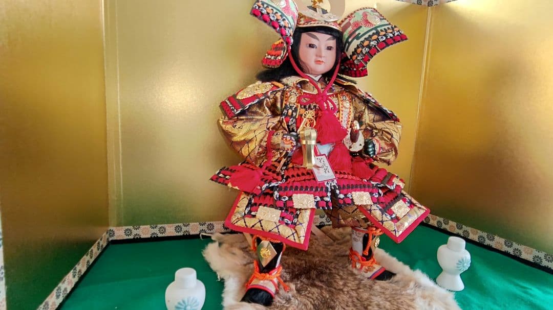 菊水孝玉作 若武者 黒小札赤段糸威 中古品