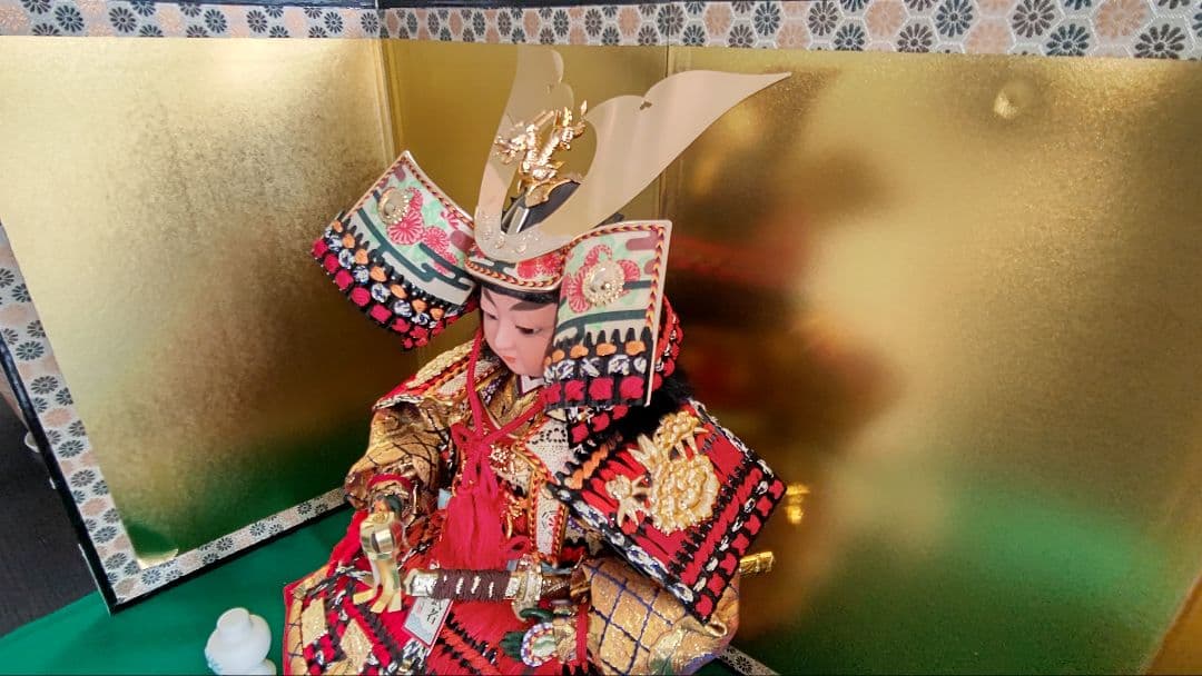 菊水孝玉作 若武者 黒小札赤段糸威 中古品