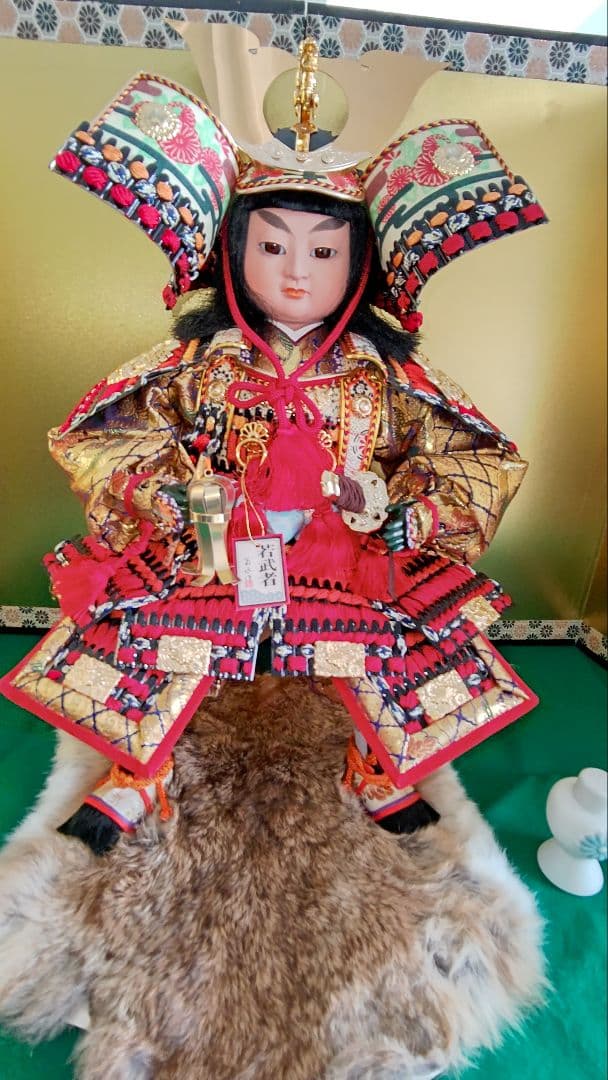 菊水孝玉作 若武者 黒小札赤段糸威 中古品