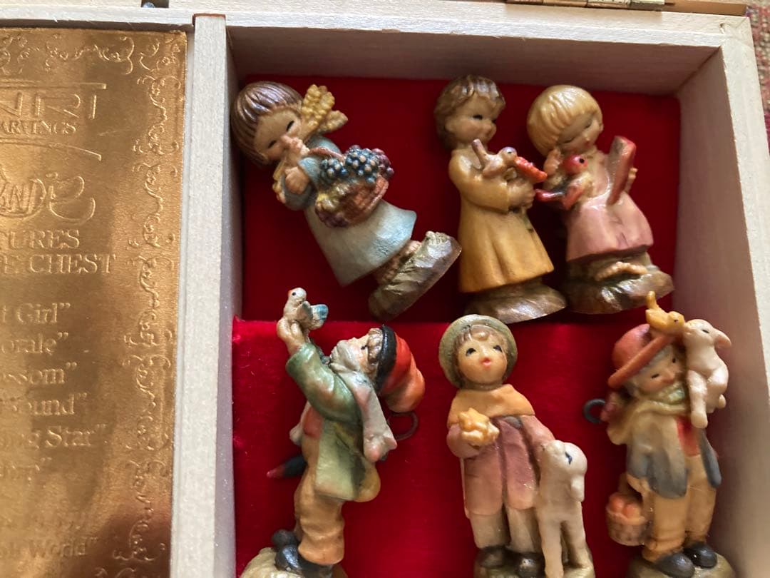 レア☆高級リュージュオルゴール アンリ人形 ホアン フェランディス 6体