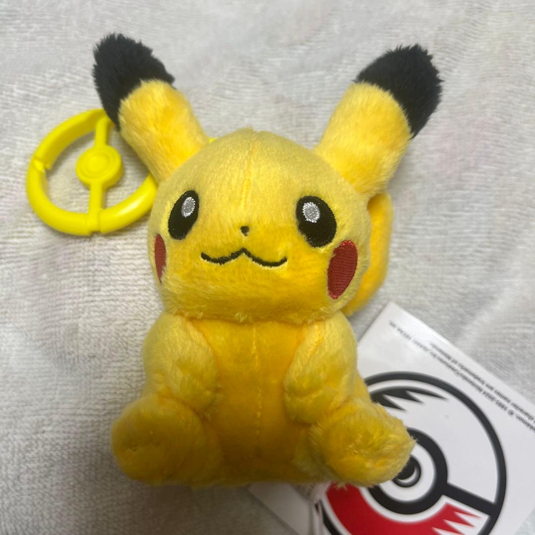 ポケモン ポケモンセンター カラビナ付きマスコット ピカチュウ - メルカリ