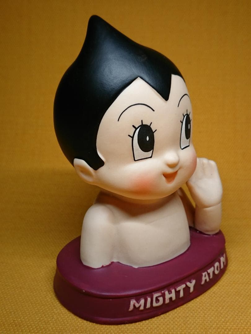 【美品】人形　アトム 　陶器　置物　インテリア　工芸品　美術品　A2989