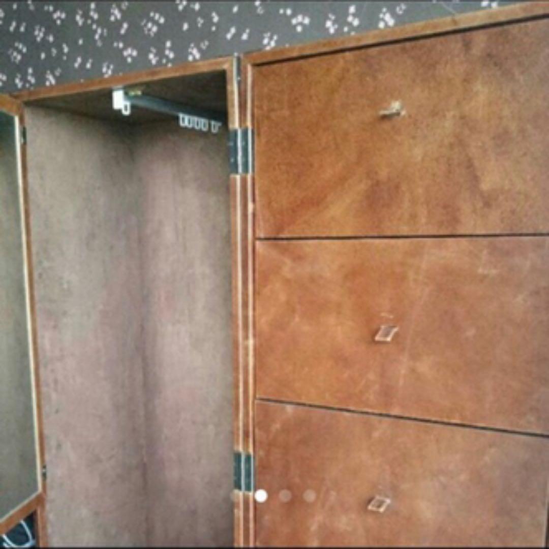 HALO レザー キャビネット ブラウン 洋服タンス