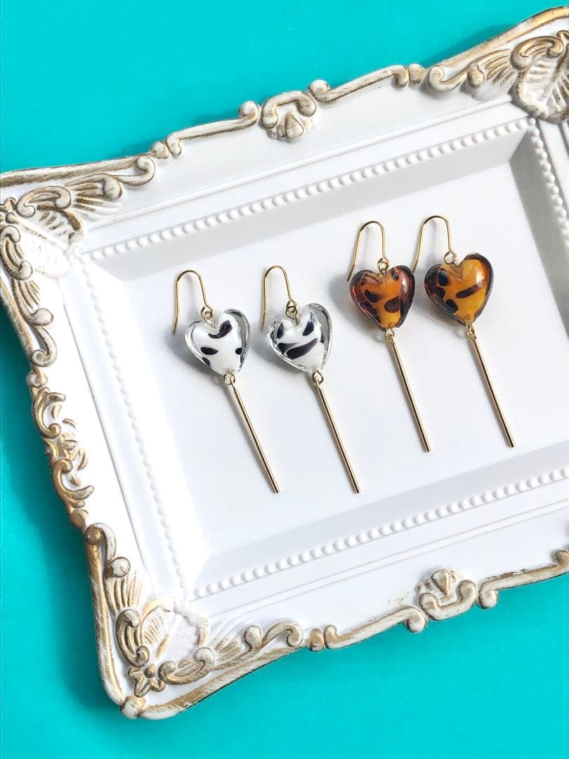 【689】ラスト1点 レオパード ガラスビーズ ハート ピアス イヤリング