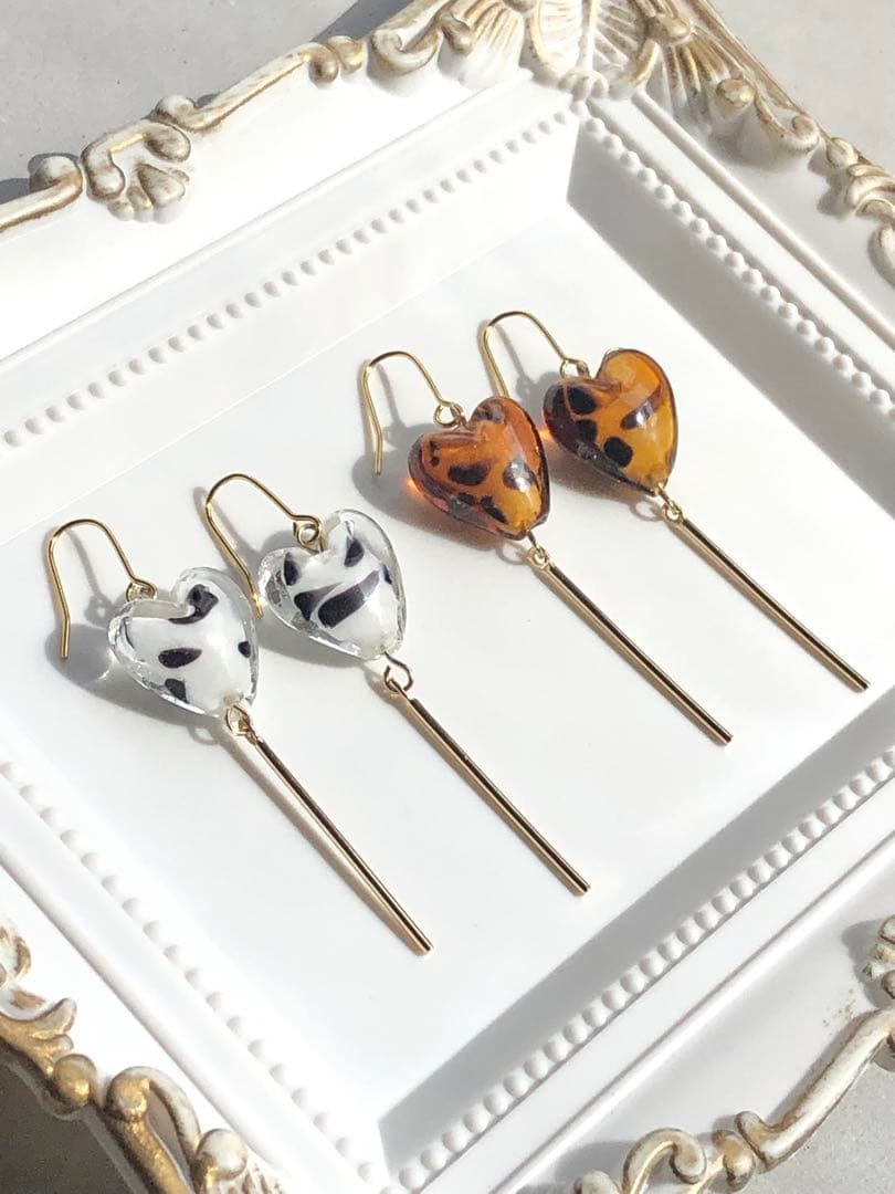 【689】ラスト1点 レオパード ガラスビーズ ハート ピアス イヤリング