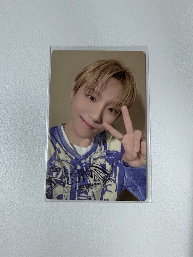 BOYNEXTDOOR ボネクド ウナク フーディー トレカ - メルカリ