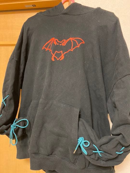 ✴︎米津玄師コウモリパーカー✴︎MIU404 綾野剛さん着用 - メルカリ