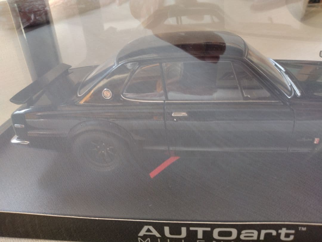 オートアート1/18　スカイライン　GT-R 　チューンド　バージョン　ブラック
