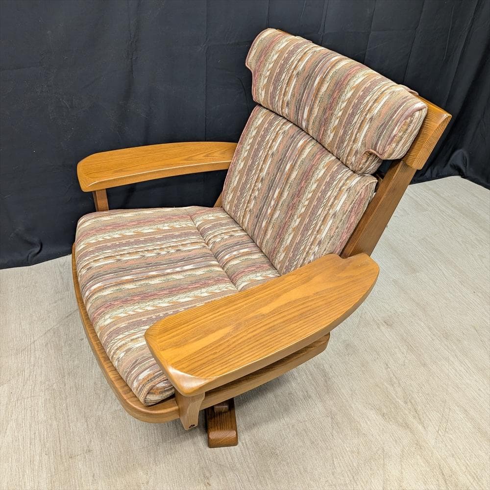 イーストウッド　回転式　アームチェア　一人掛け　シングルソファ　1P　チェア　B