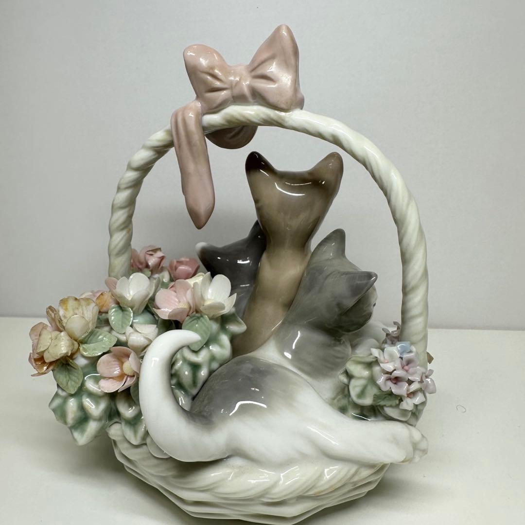 LLADRÓ リヤドロ 三つ子の仔猫 三つ子の子猫　猫　かご