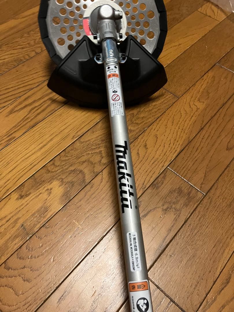 マキタ 充電式スプリット草刈機 MUX01GRMM バッテリ・充電器付