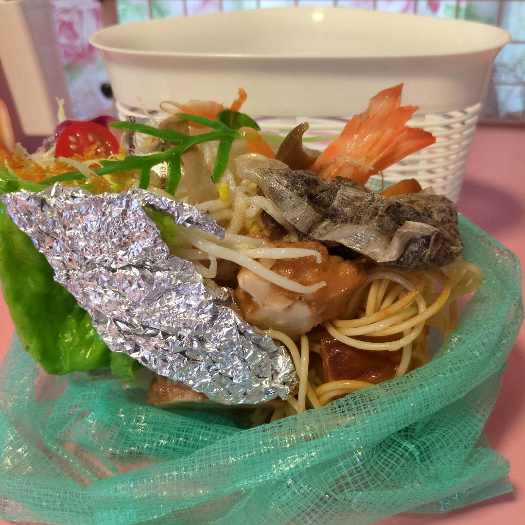 食品サンプル 実物大 三角コーナー　台所　キッチン　食べ残し