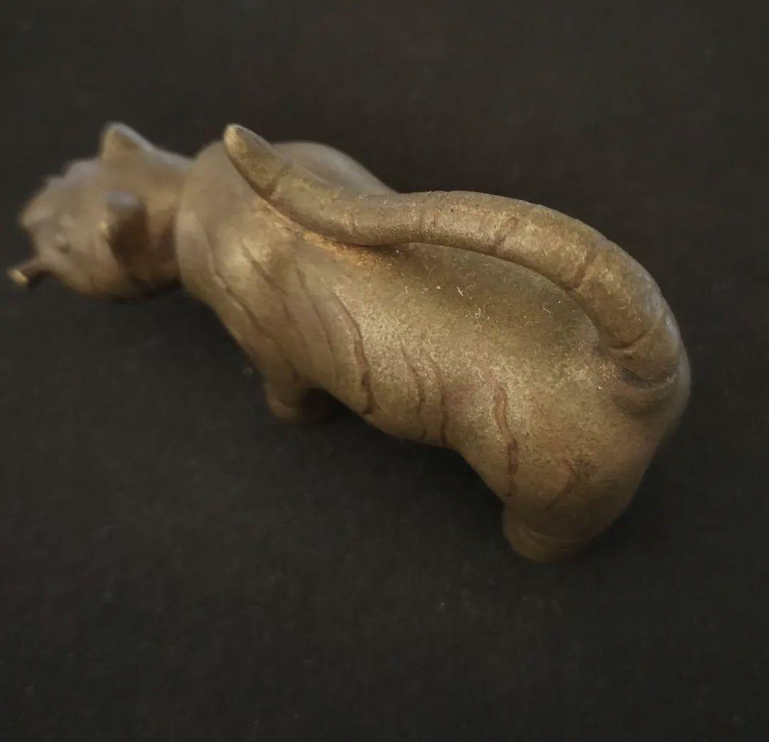 大勝堂　和泉整乗作　虎　鋳銅製 縁起物