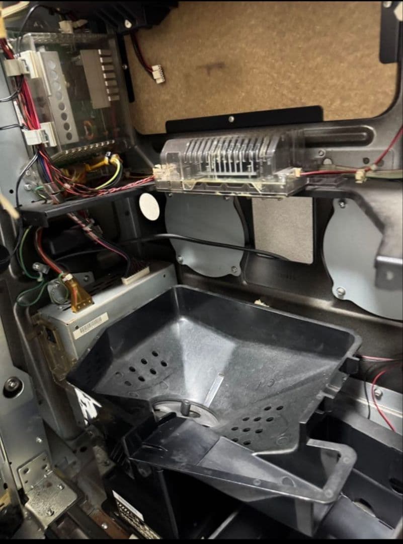 動作良好 美品】バジリスク絆 スロットマシン 初代 引取限定 - メルカリ